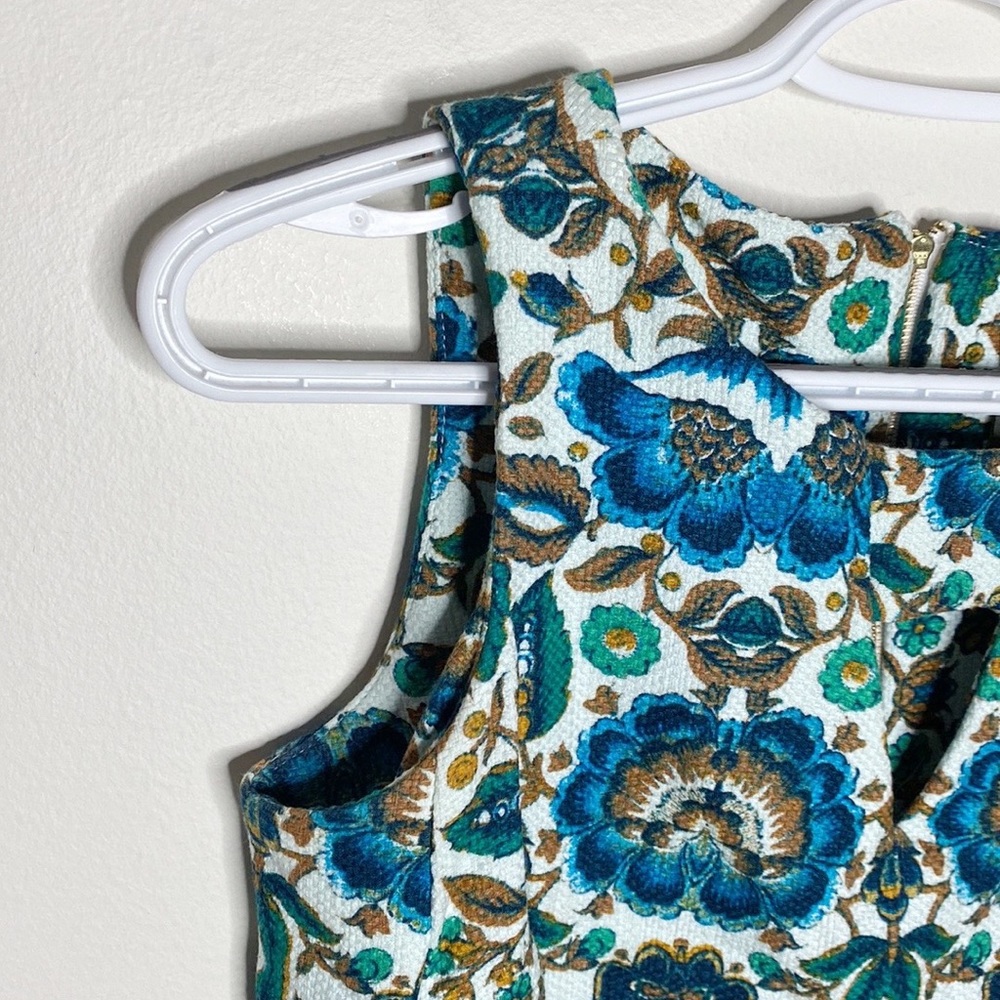 Just Taylor ethnic floral print shift dress with keyhole neckline size 2 - Picture 4 of 11